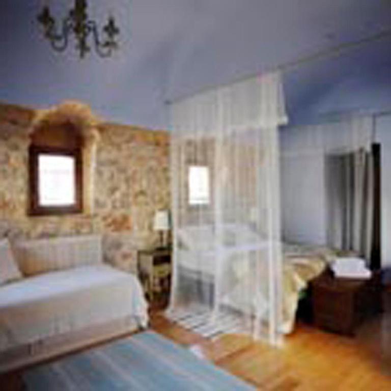 Traditional Hotel Ianthe Vésza Kültér fotó