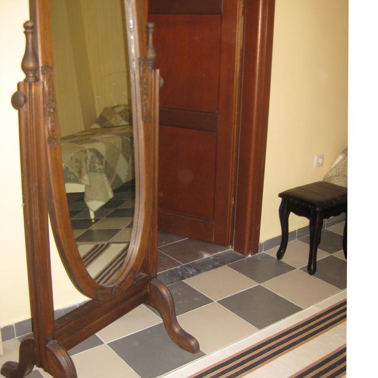 Traditional Hotel Ianthe Vésza Kültér fotó